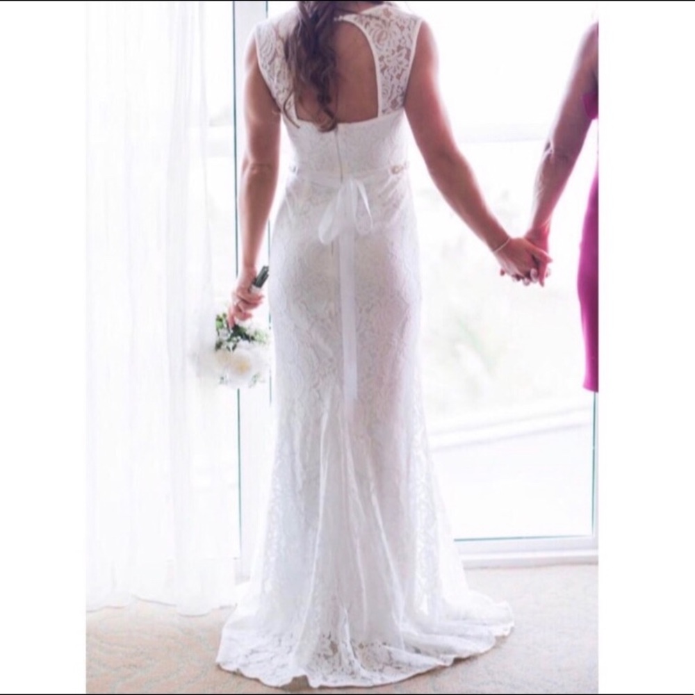 Lace Wedding Dress